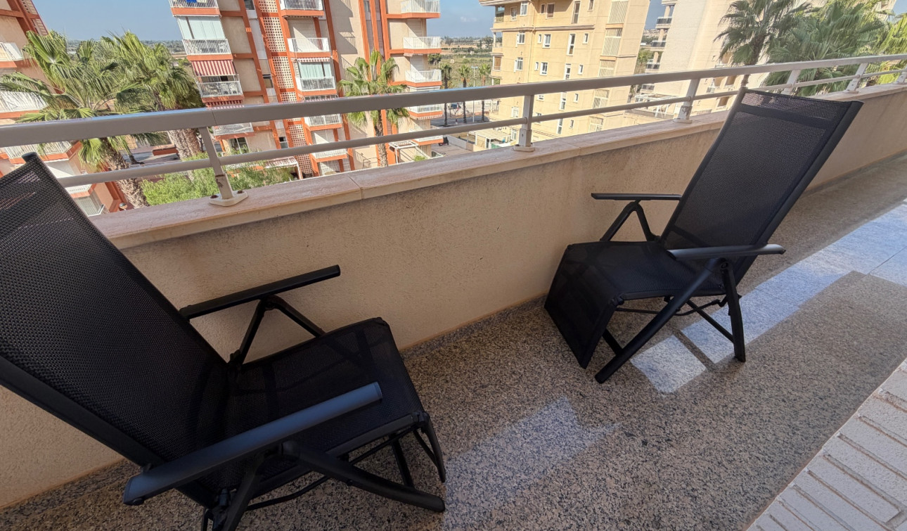 Resale - Apartment / Flat - Guardamar del Segura - Puerto