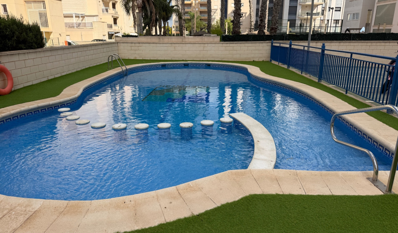 Resale - Apartment / Flat - Guardamar del Segura - Puerto
