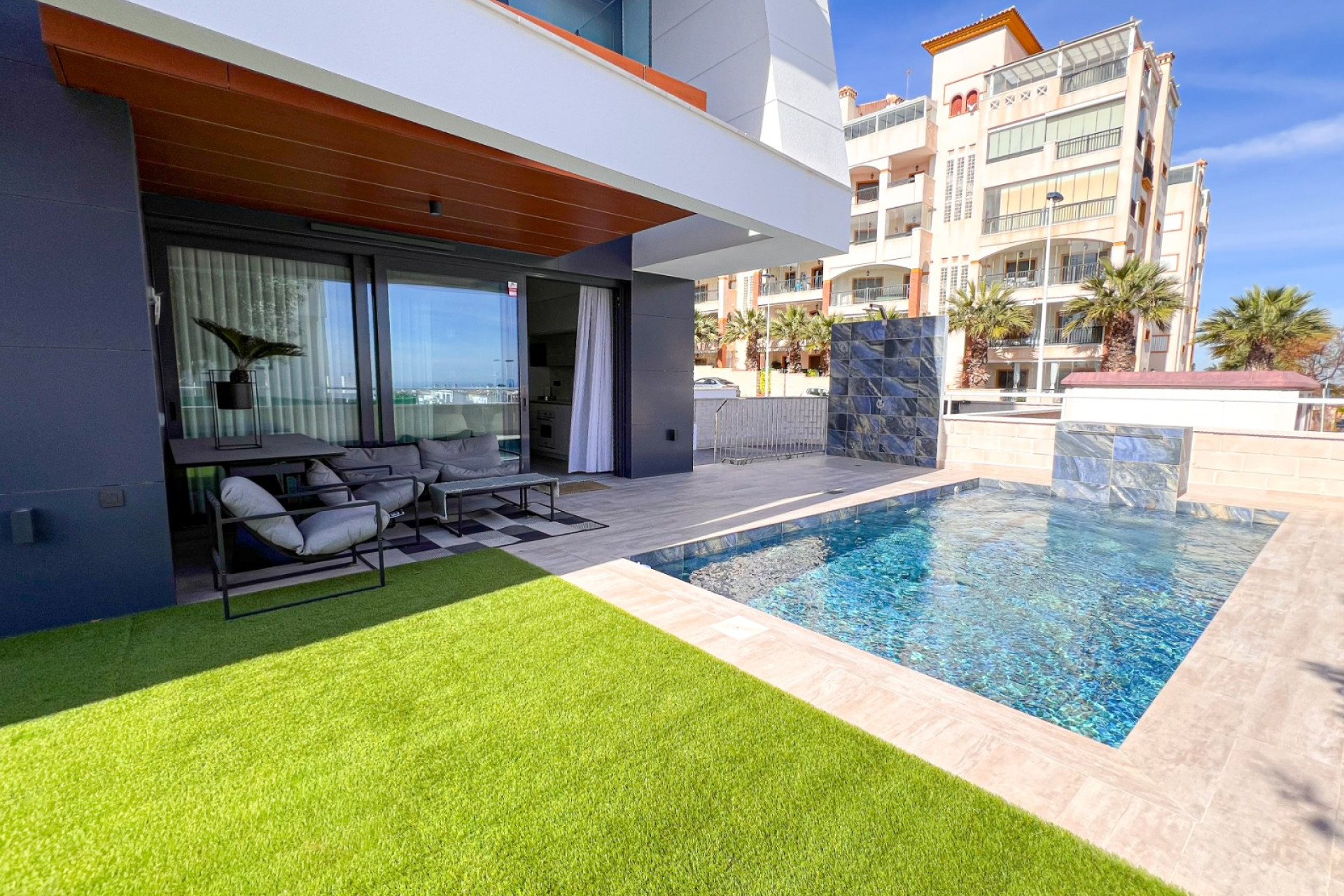 Resale - Apartment / Flat - Guardamar del Segura - Urbanizaciones