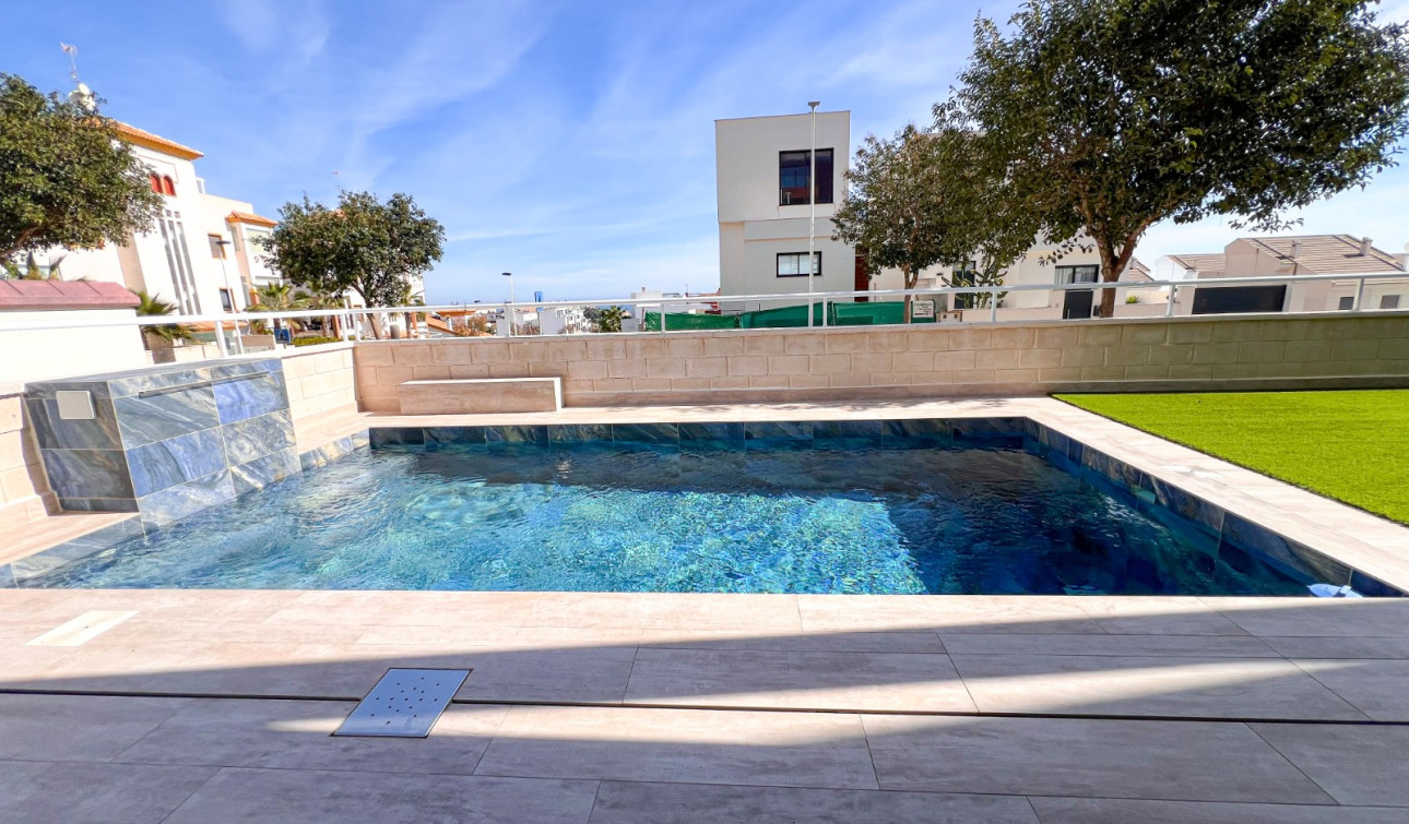 Resale - Apartment / Flat - Guardamar del Segura - Urbanizaciones