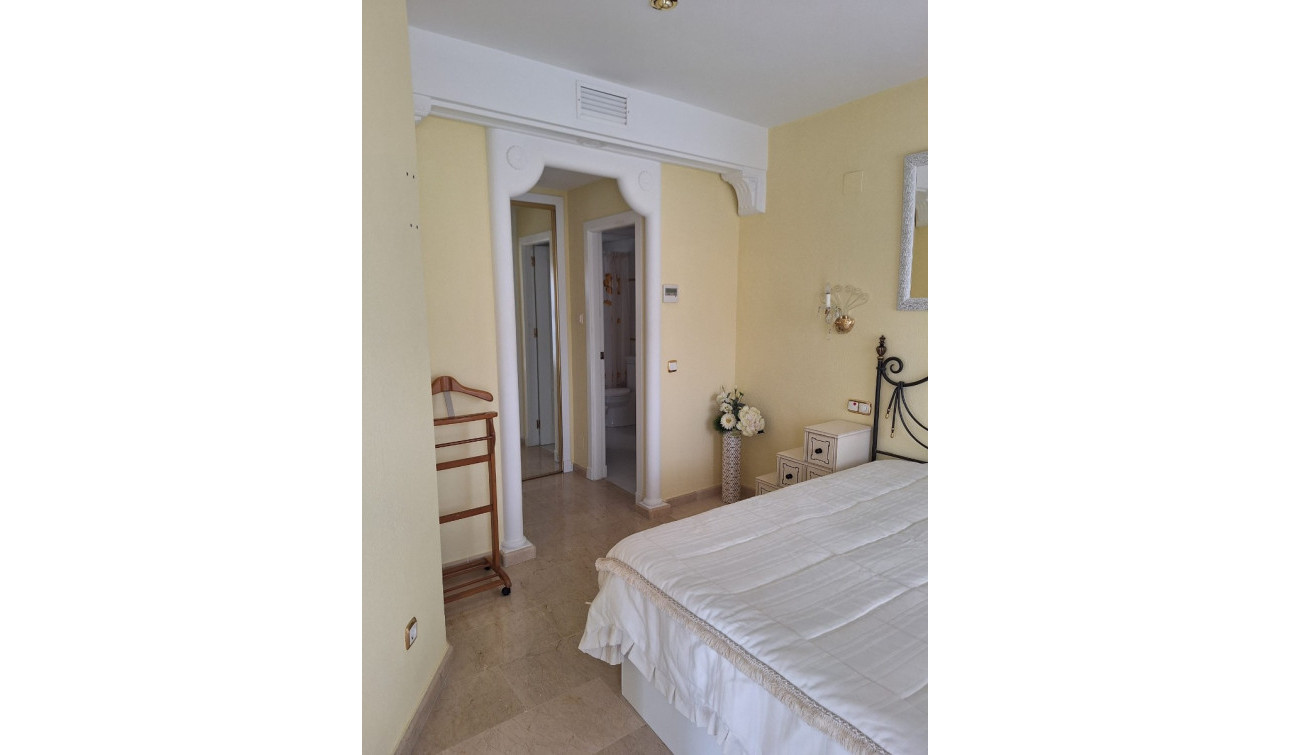 Resale - Apartment / Flat - Guardamar del Segura