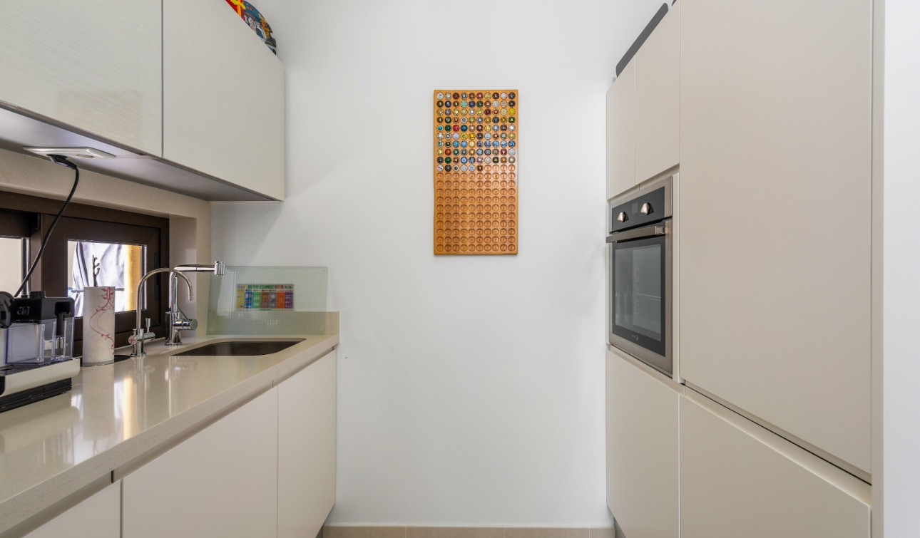 Resale - Apartment / Flat - Guardamar del Segura