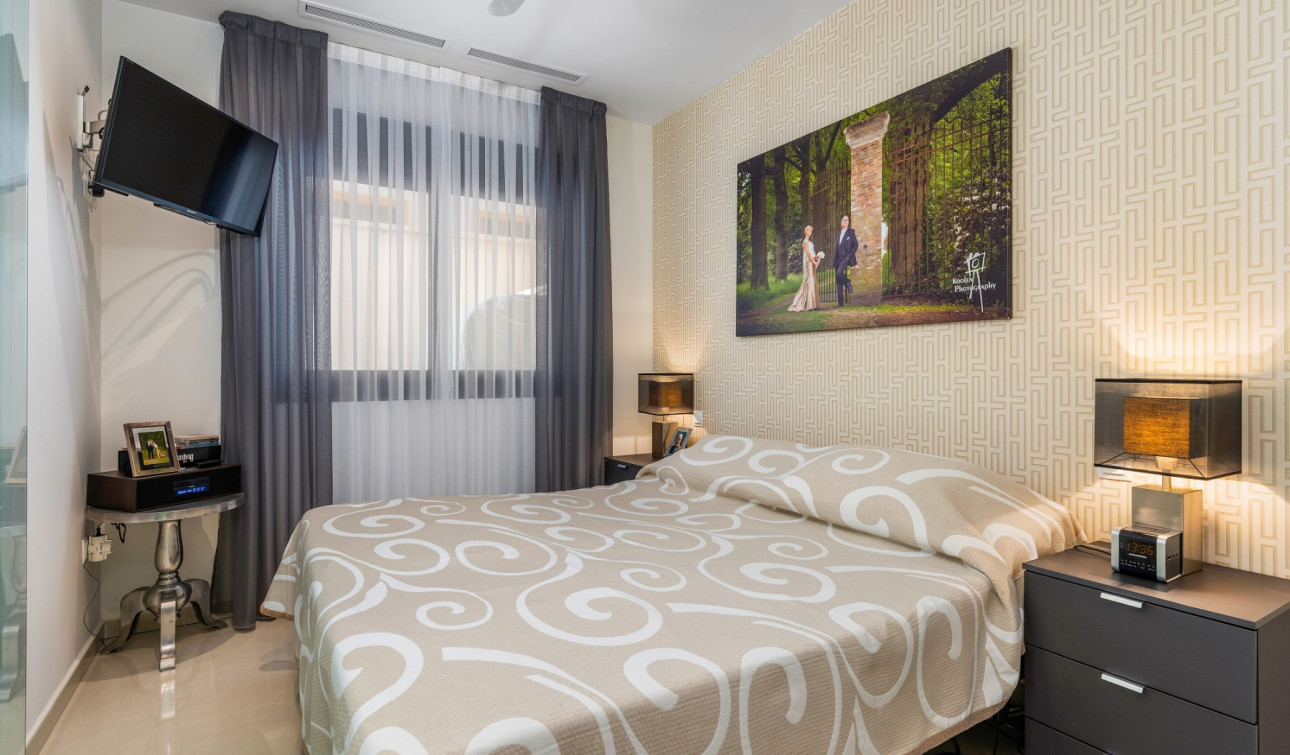 Resale - Apartment / Flat - Guardamar del Segura