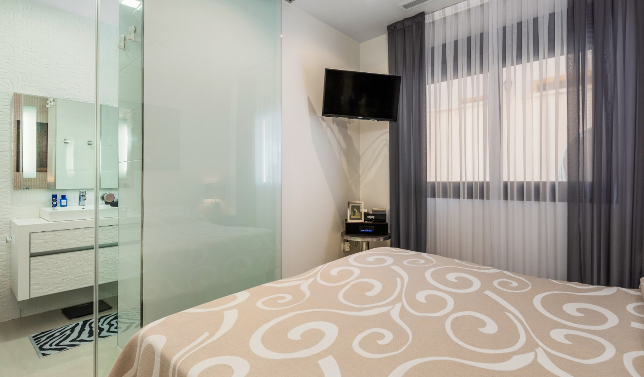 Resale - Apartment / Flat - Guardamar del Segura