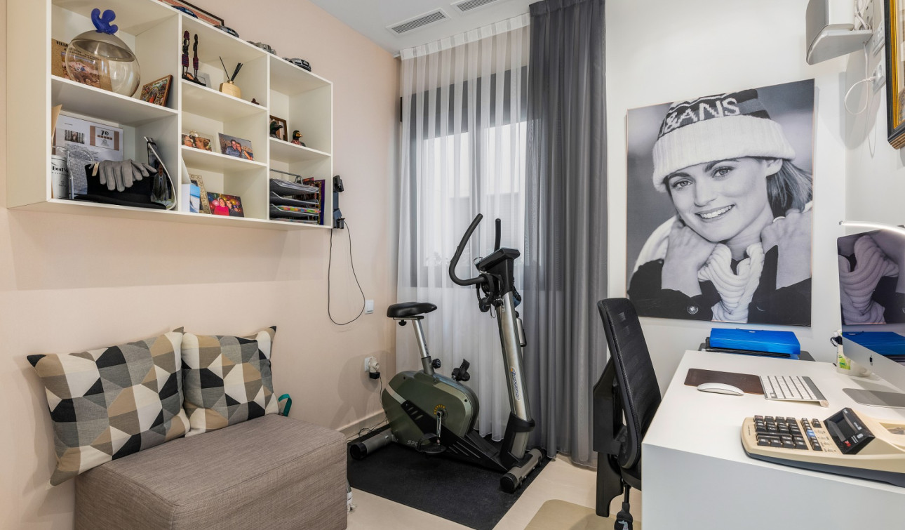 Resale - Apartment / Flat - Guardamar del Segura