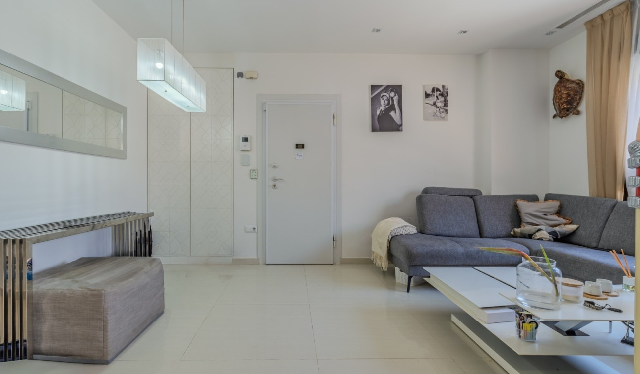 Resale - Apartment / Flat - Guardamar del Segura