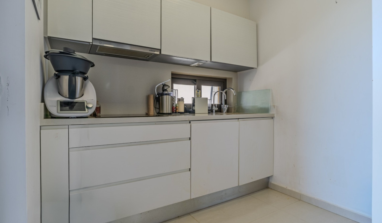 Resale - Apartment / Flat - Guardamar del Segura