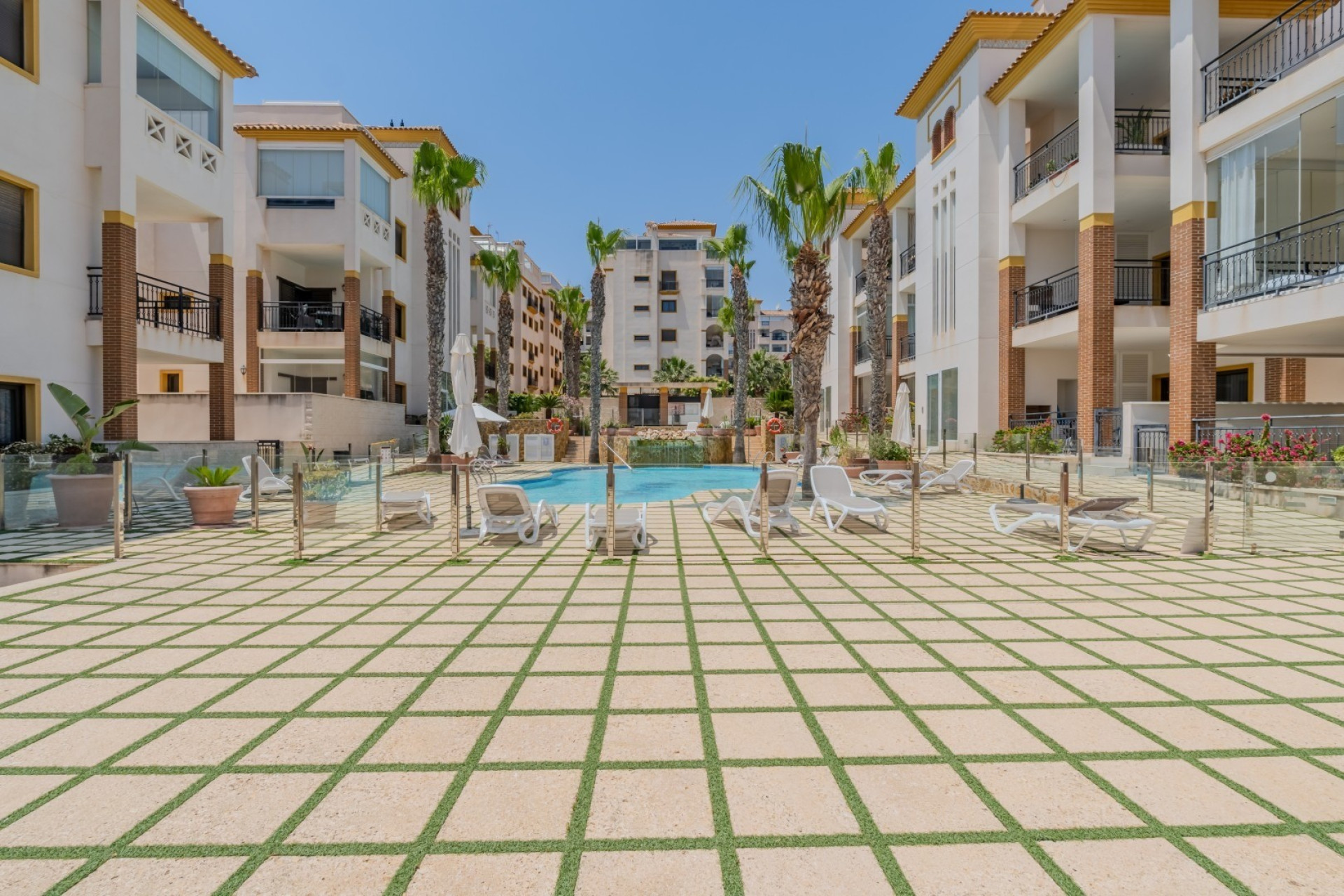 Resale - Apartment / Flat - Guardamar del Segura