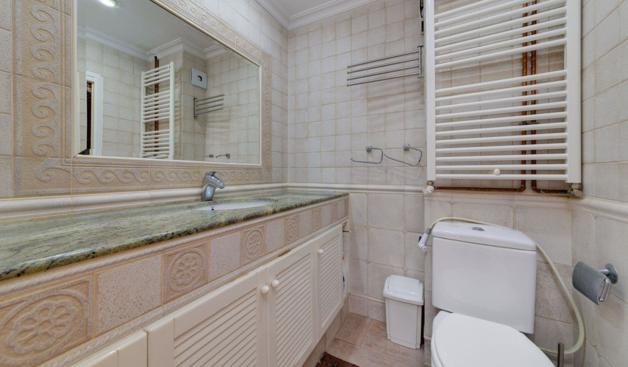 Resale - Apartment / Flat - Guardamar del Segura