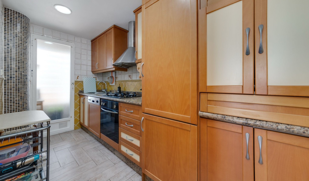 Resale - Apartment / Flat - Guardamar del Segura