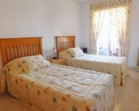 Resale - Apartment / Flat - Hurchillo