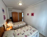 Resale - Apartment / Flat - Hurchillo