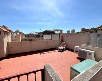 Resale - Apartment / Flat - Hurchillo