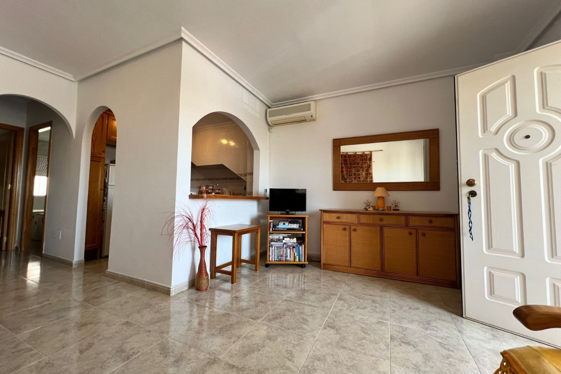 Resale - Apartment / Flat - Hurchillo