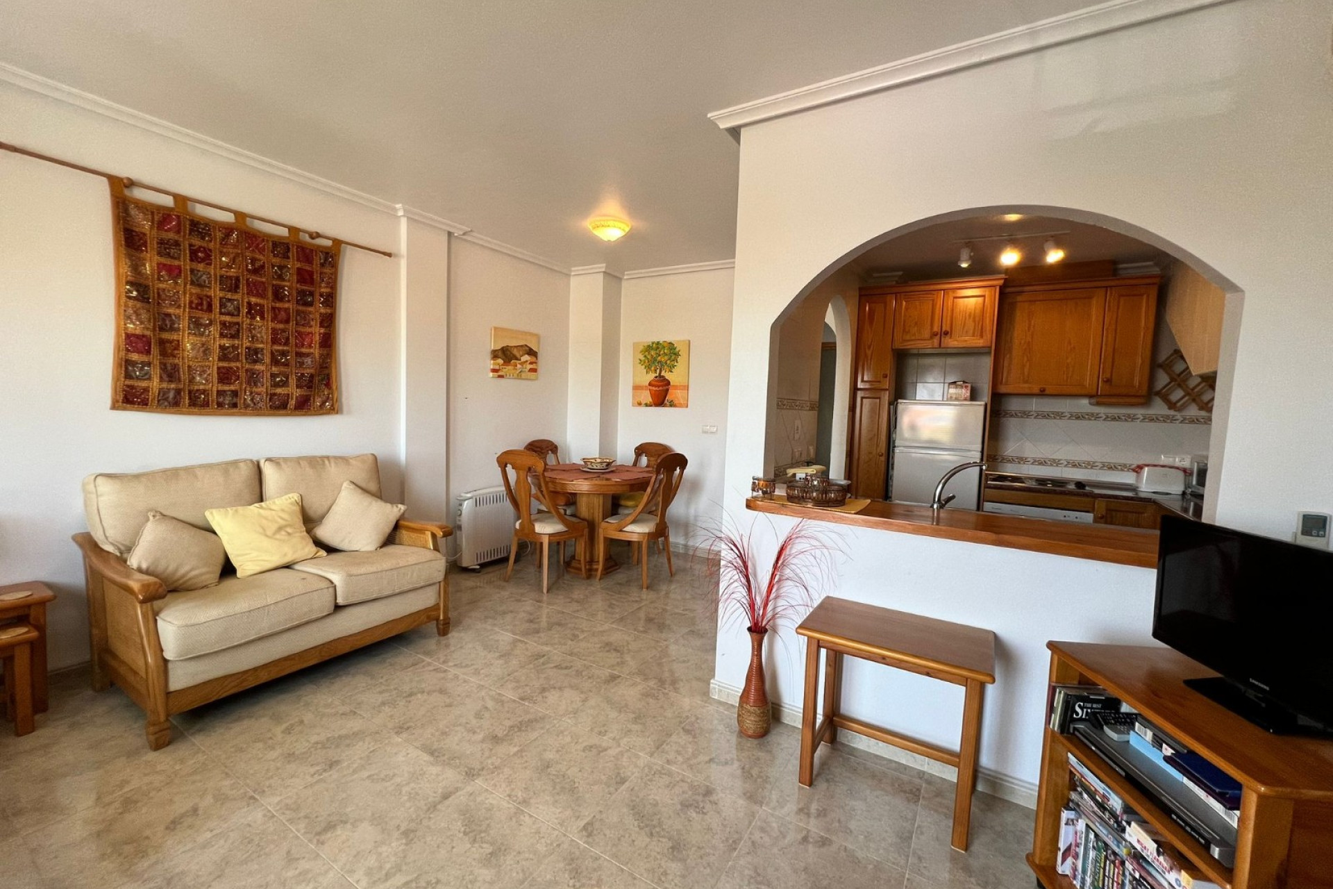 Resale - Apartment / Flat - Hurchillo