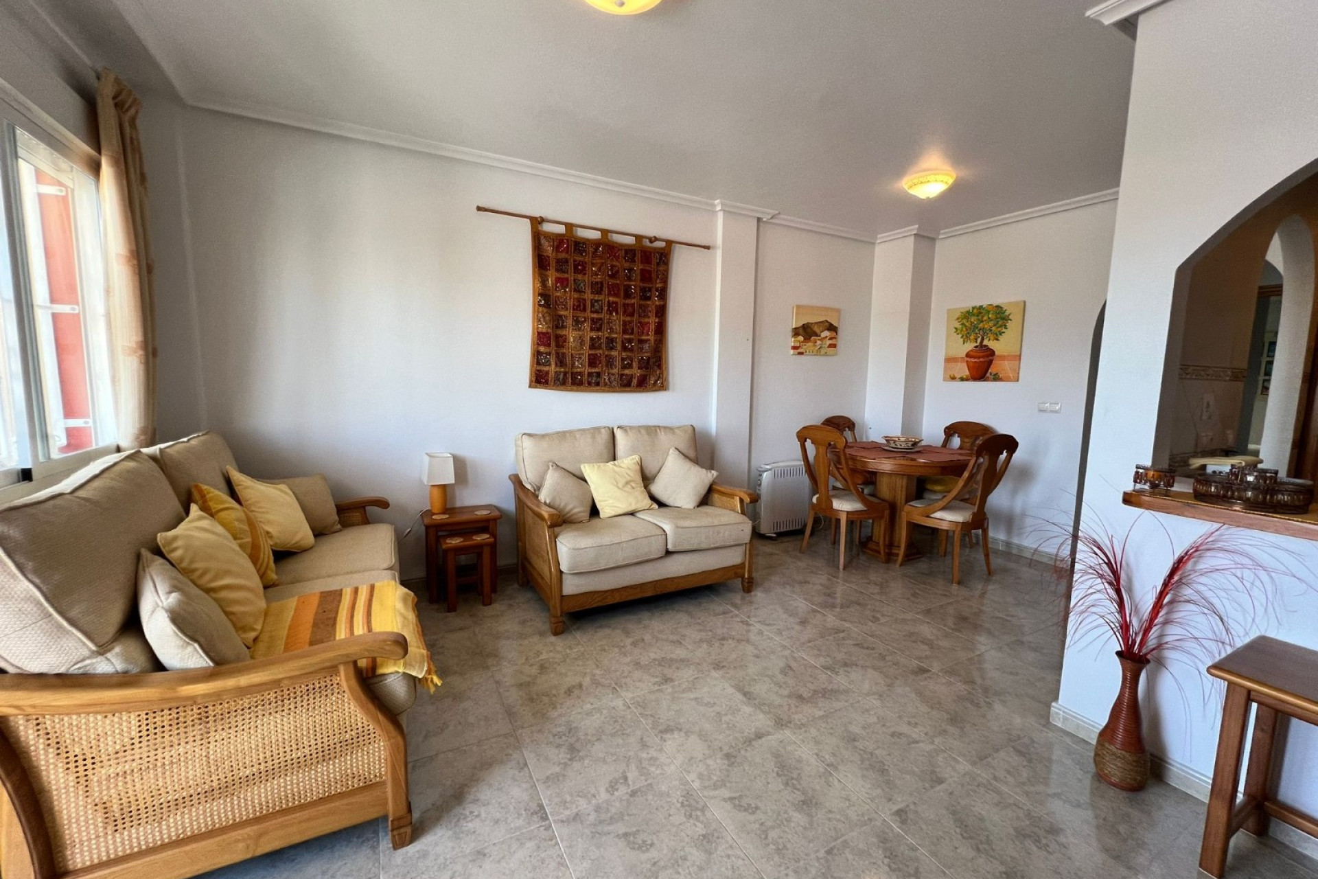 Resale - Apartment / Flat - Hurchillo