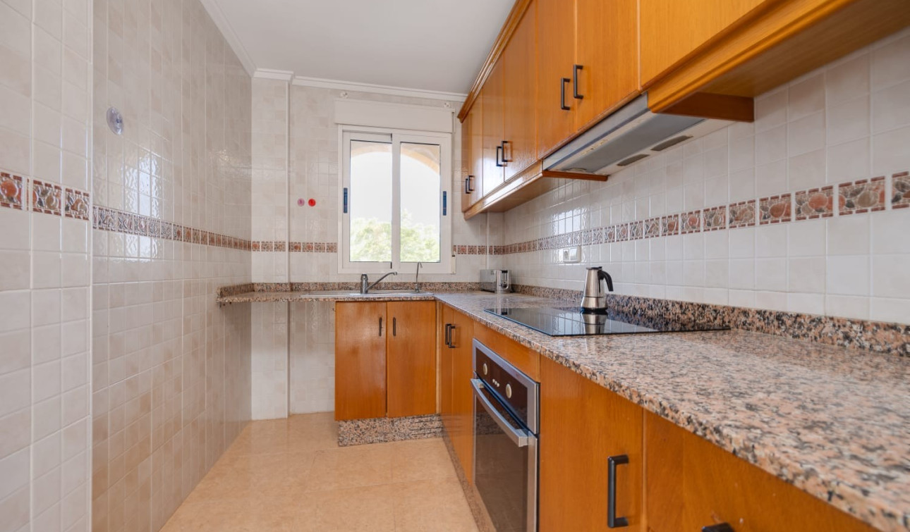 Resale - Apartment / Flat - Jacarilla