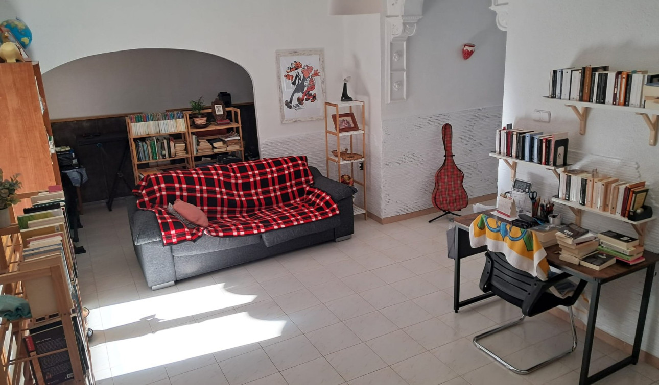 Resale - Apartment / Flat - Jacarilla