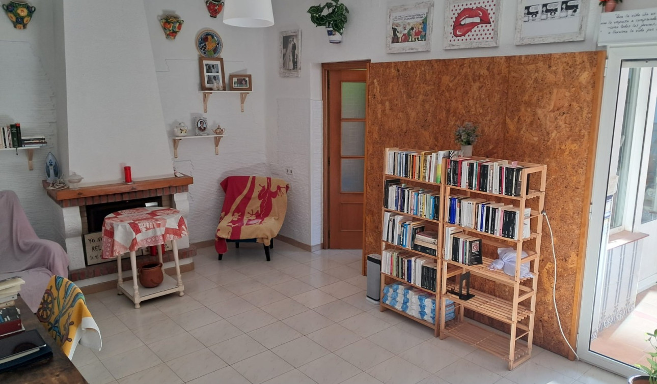 Resale - Apartment / Flat - Jacarilla