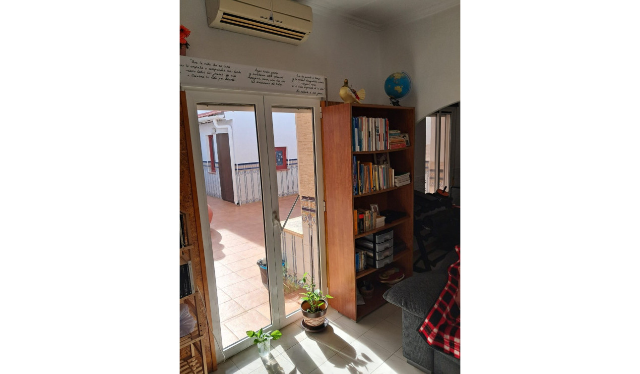 Resale - Apartment / Flat - Jacarilla