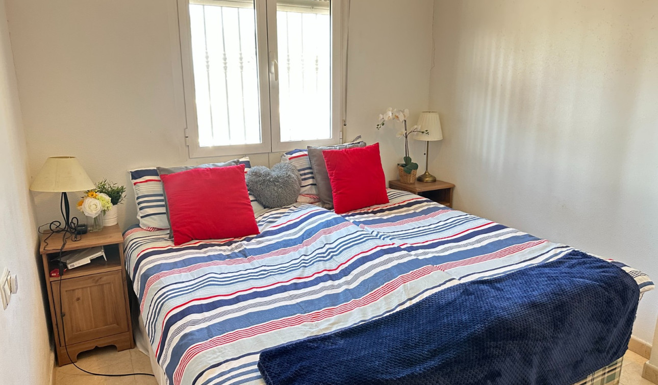 Resale - Apartment / Flat - Jacarilla