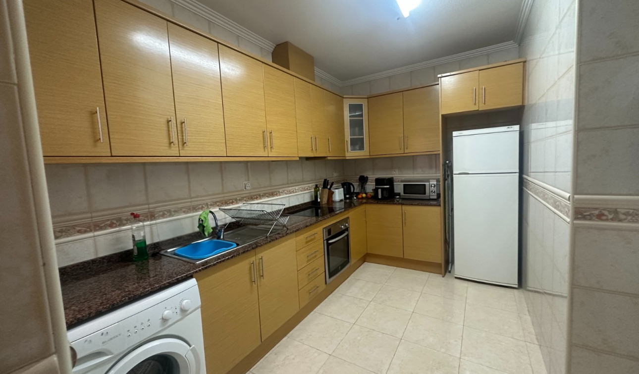 Resale - Apartment / Flat - Jacarilla