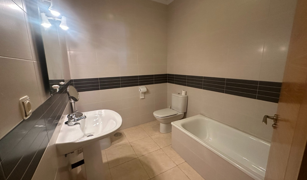 Resale - Apartment / Flat - Jacarilla