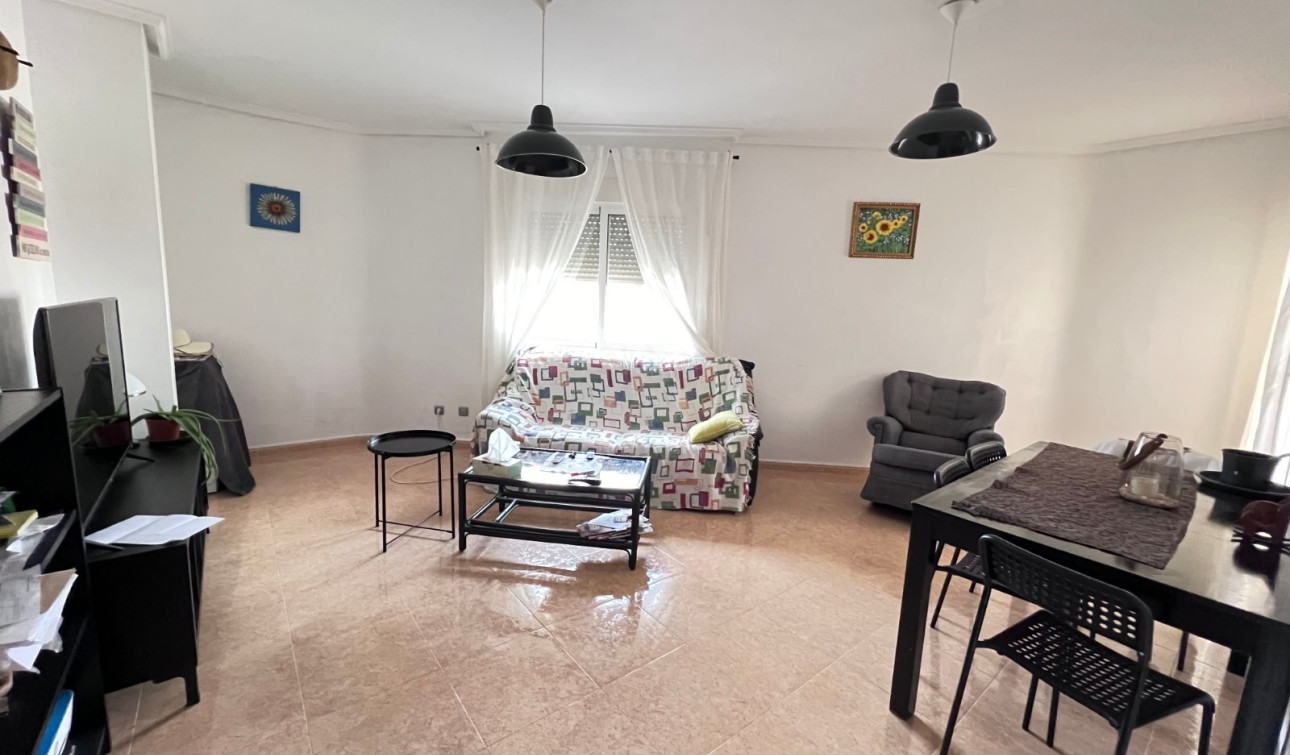 Resale - Apartment / Flat - Jacarilla