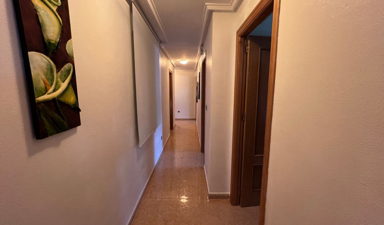 Resale - Apartment / Flat - Jacarilla