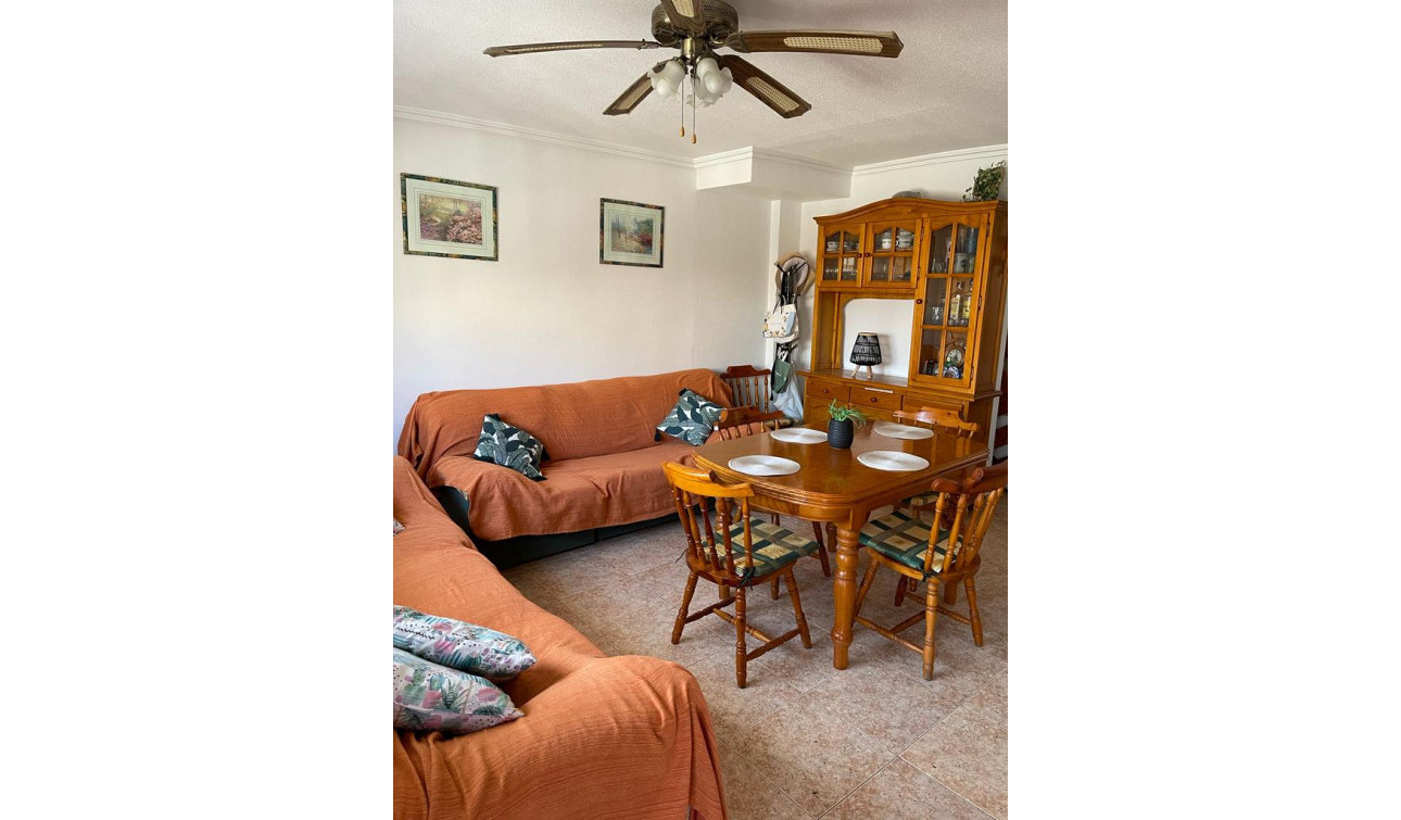 Resale - Apartment / Flat - La Mata - Playa