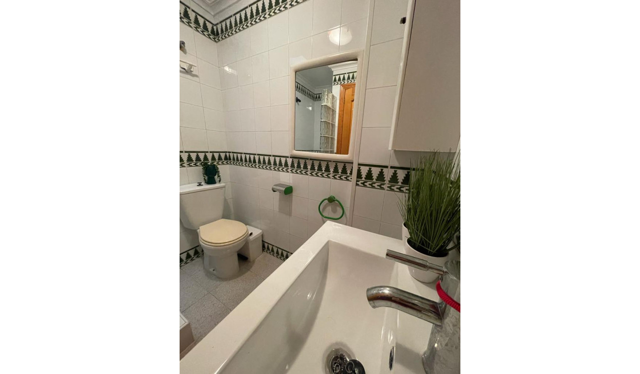 Resale - Apartment / Flat - La Mata - Playa