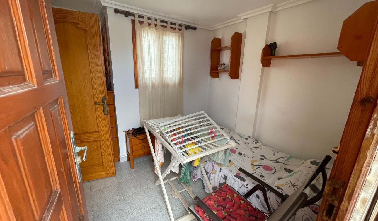 Resale - Apartment / Flat - La Mata - Playa