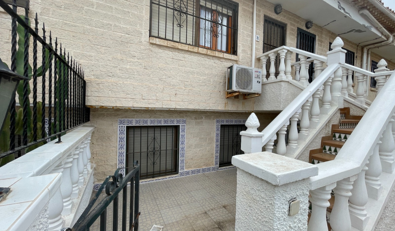 Resale - Apartment / Flat - La Mata - Playa