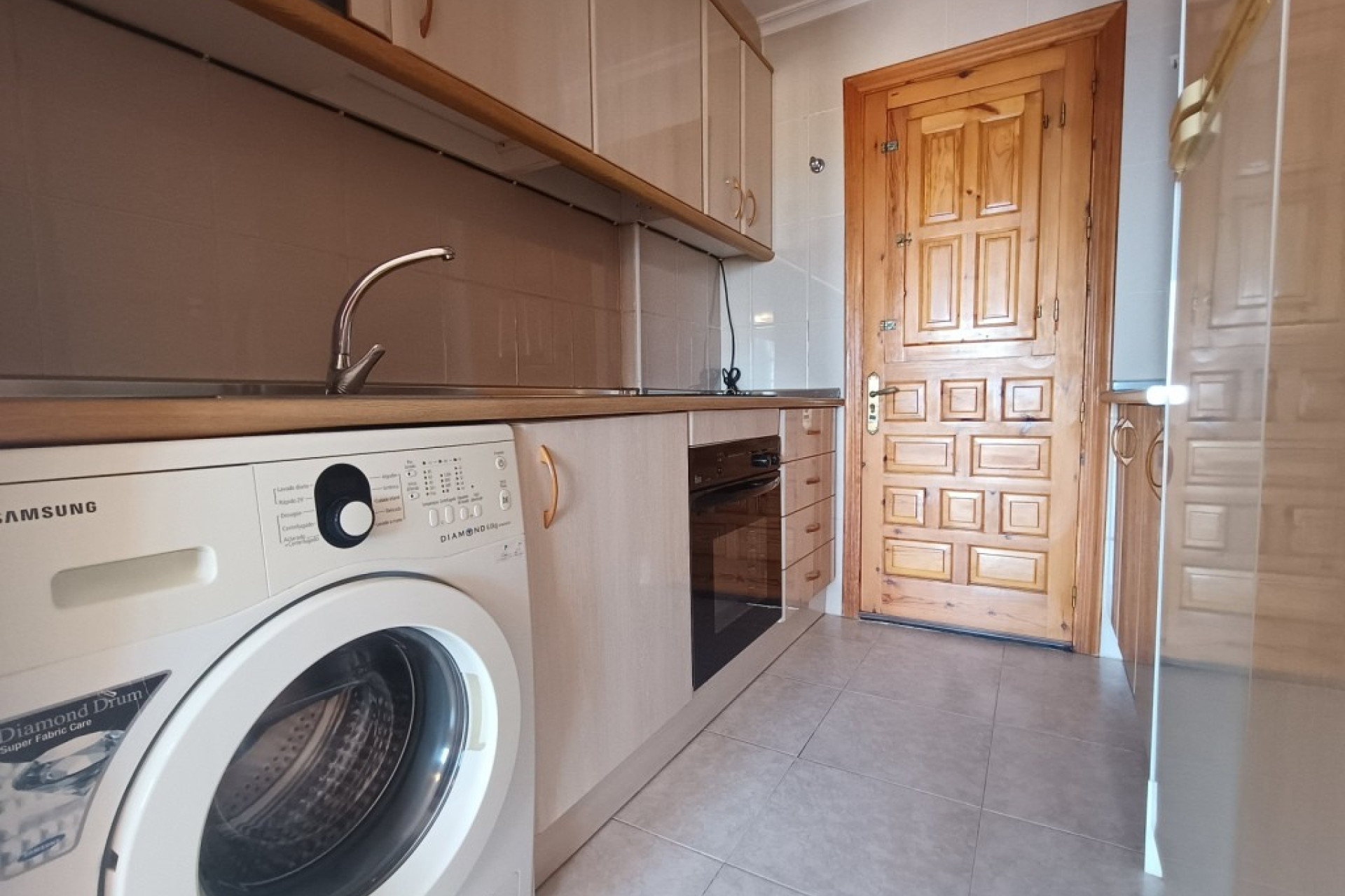 Resale - Apartment / Flat - La Mata