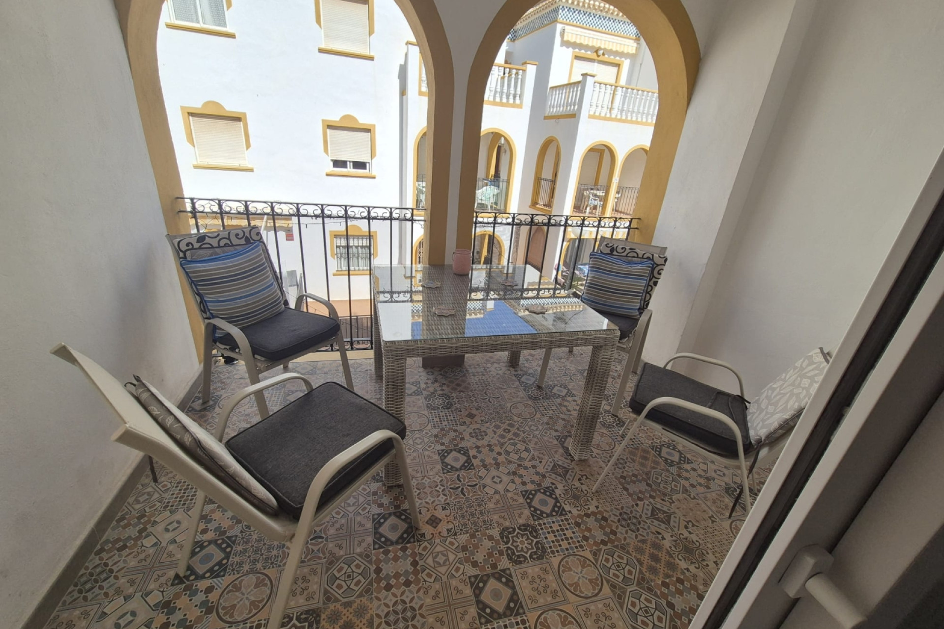 Resale - Apartment / Flat - La Zenia