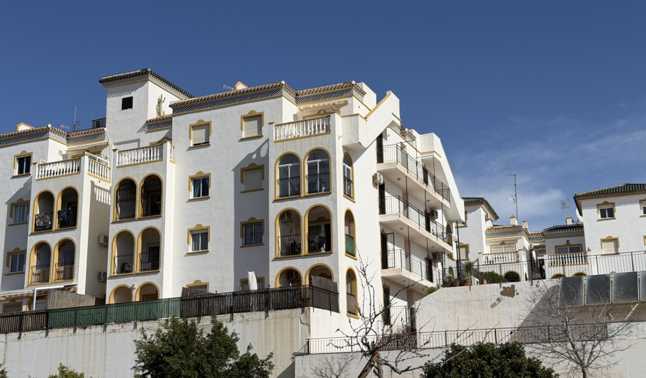 Resale - Apartment / Flat - La Zenia