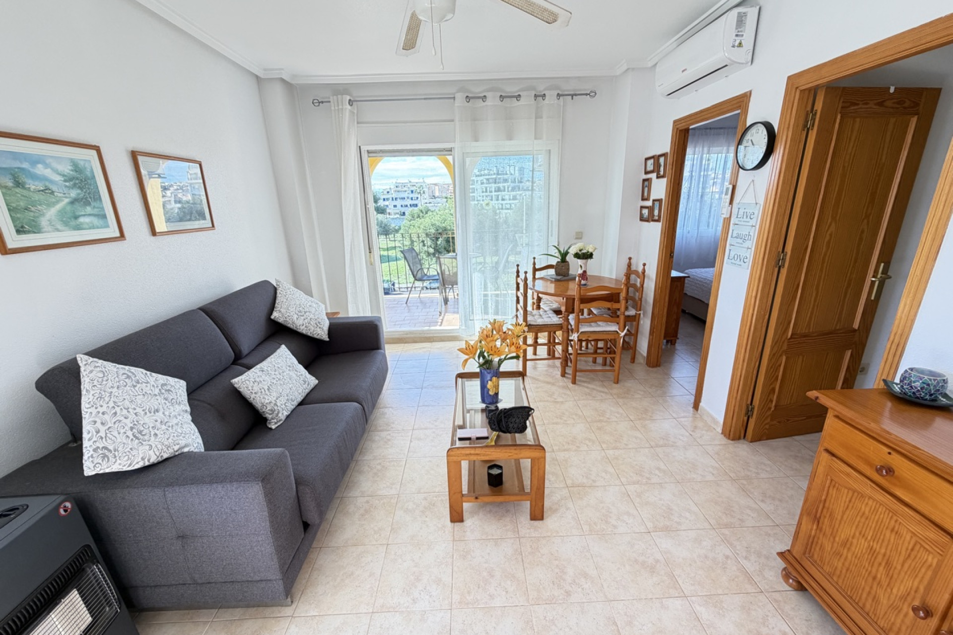 Resale - Apartment / Flat - La Zenia