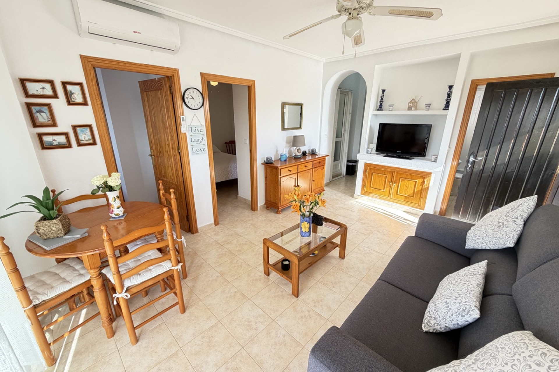 Resale - Apartment / Flat - La Zenia