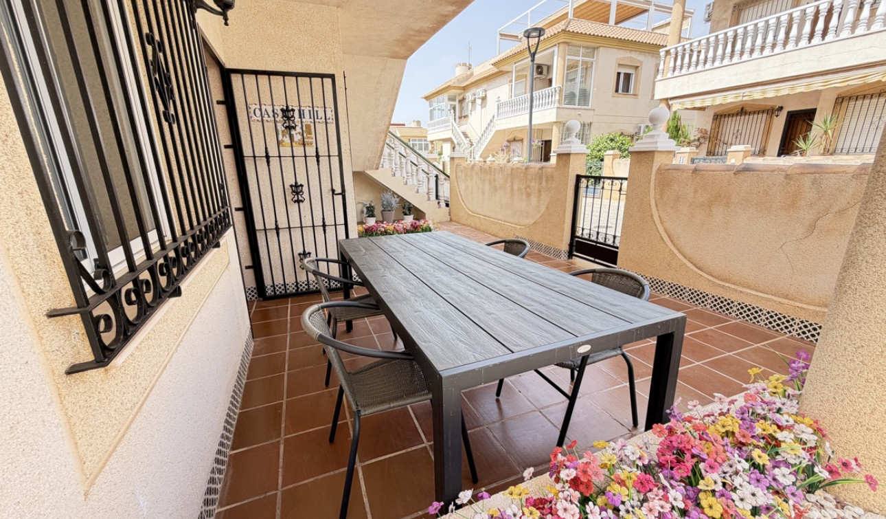 Resale - Apartment / Flat - La Zenia