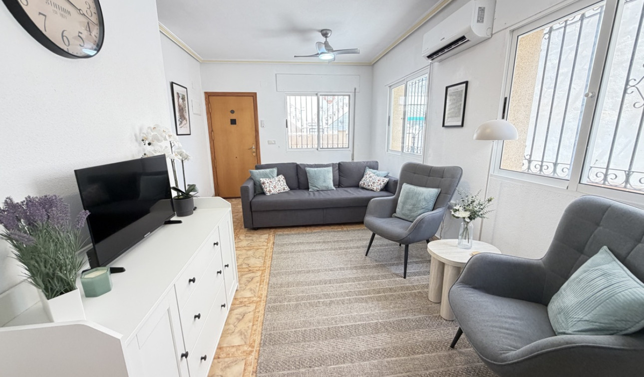 Resale - Apartment / Flat - La Zenia