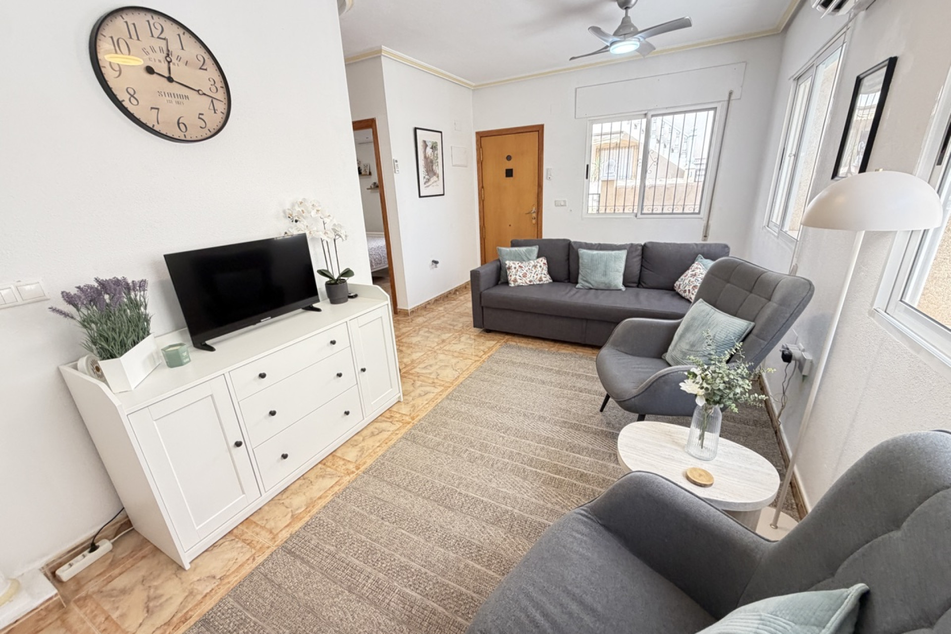 Resale - Apartment / Flat - La Zenia