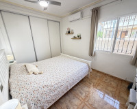 Resale - Apartment / Flat - La Zenia
