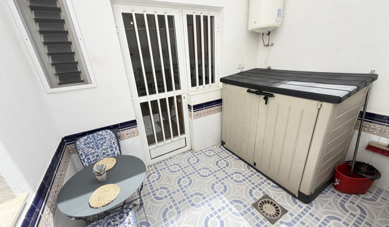 Resale - Apartment / Flat - La Zenia