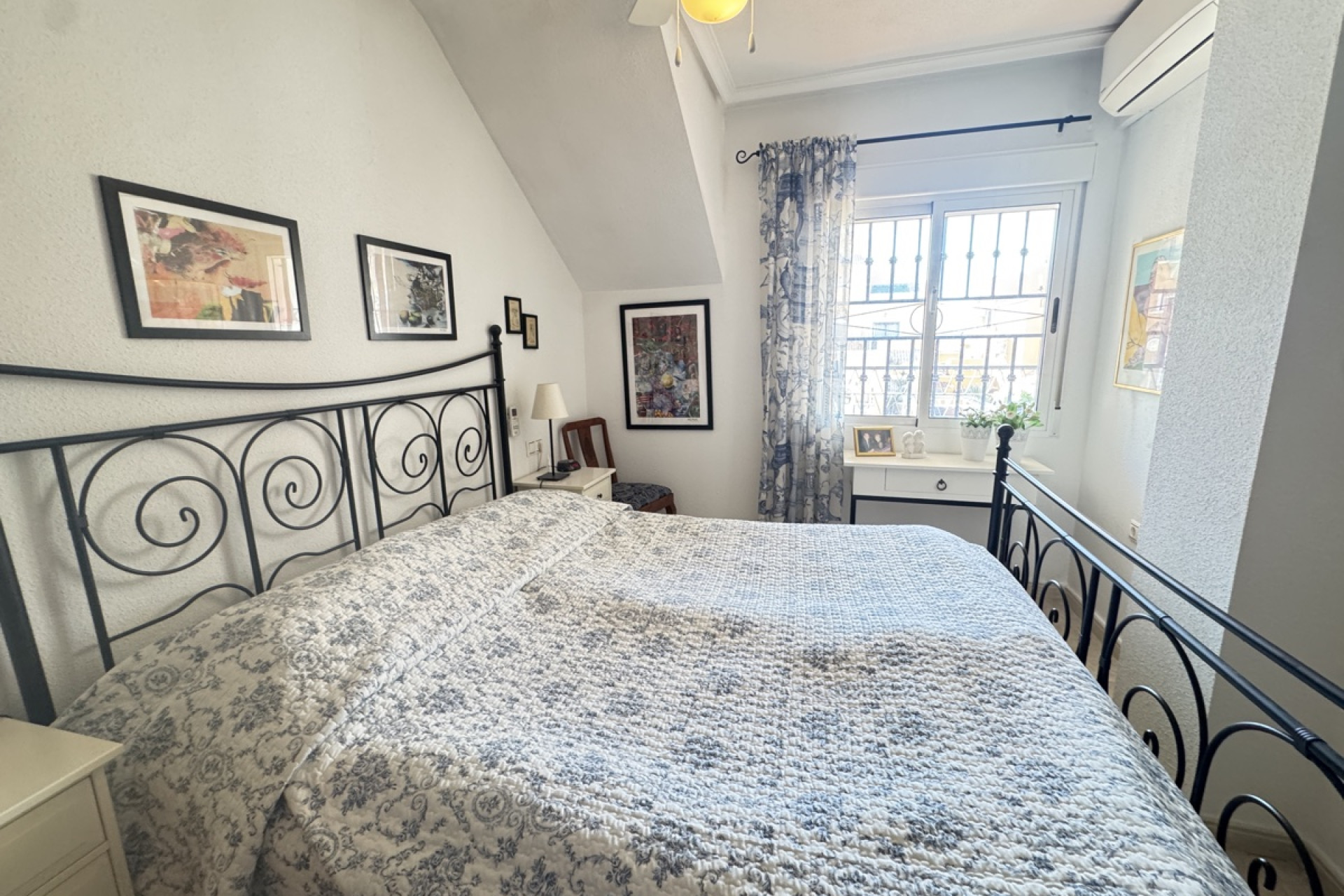 Resale - Apartment / Flat - Los Altos