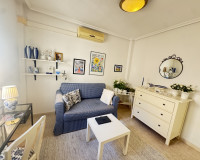 Resale - Apartment / Flat - Los Altos