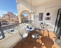Resale - Apartment / Flat - Los Altos