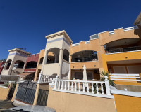 Resale - Apartment / Flat - Los Altos