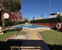 Resale - Apartment / Flat - Los Altos