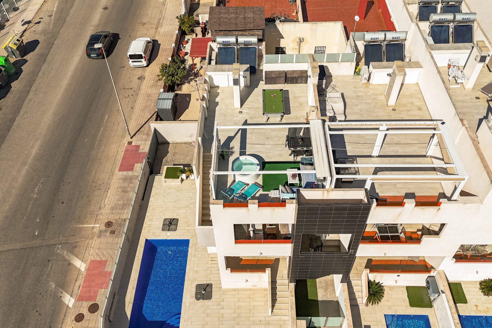 Resale - Apartment / Flat - Los Altos