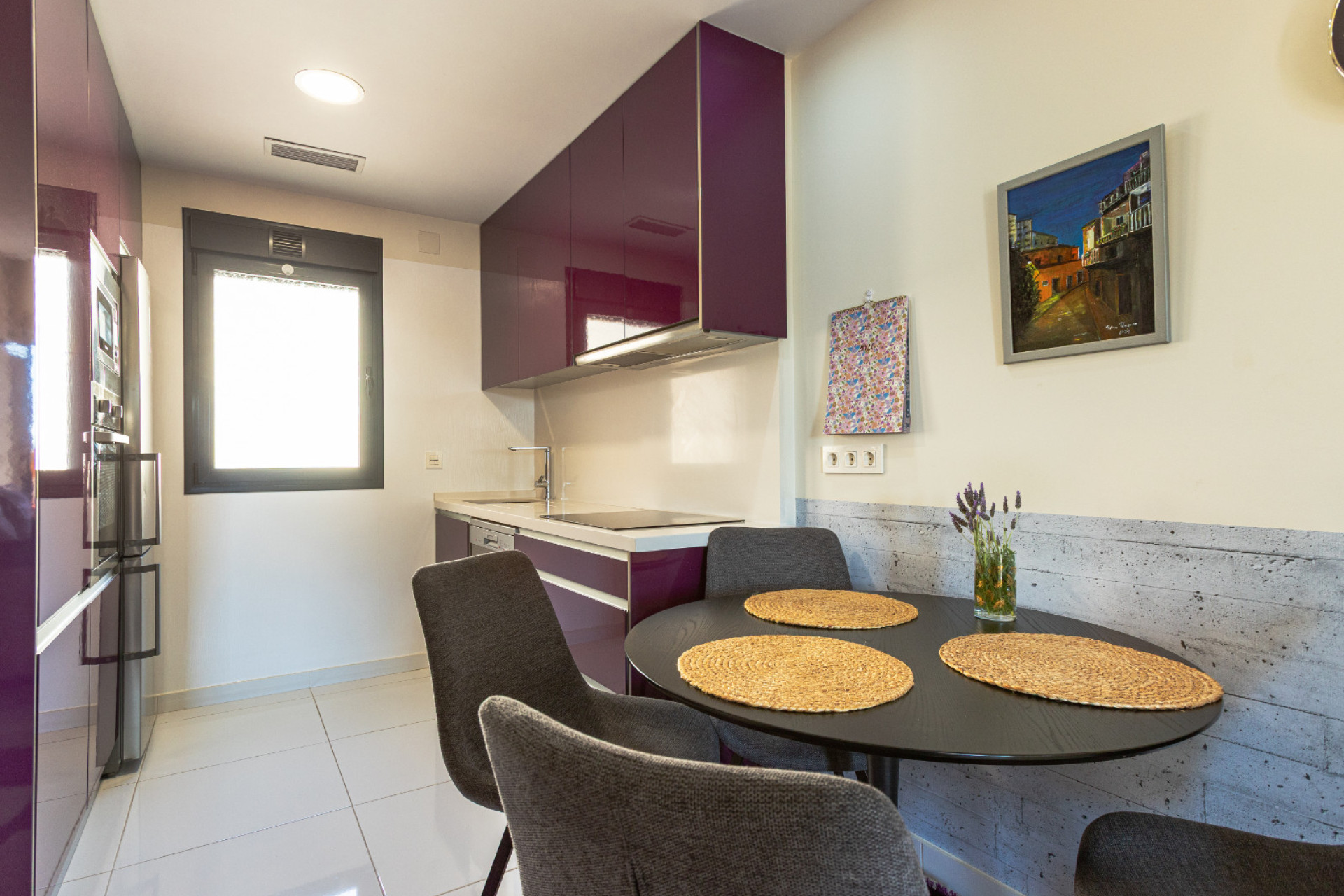Resale - Apartment / Flat - Los Altos